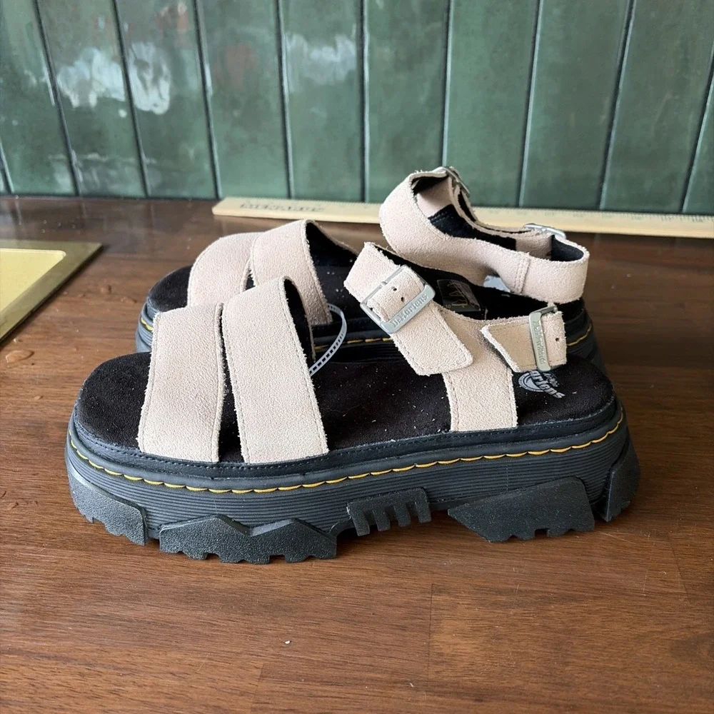 DR. MARTENS POWDER PINK MATTISON 2S PLATFORM SANDALS Chunky WOMEN Sz  9 NEW Read